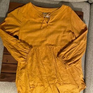 Mustard yellow children’s shirt